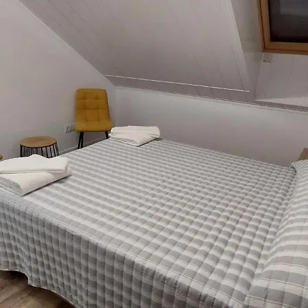 Temple I Apartment Ponferrada