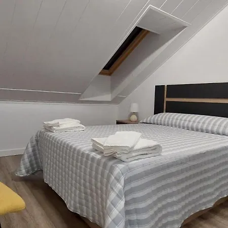 Temple I Apartment Ponferrada